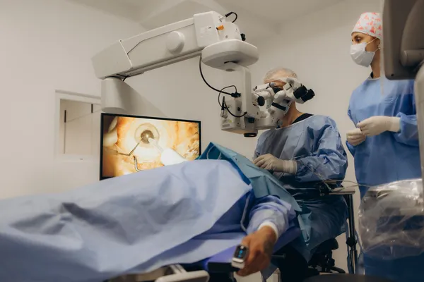 Patient undergoing eye surgery in Mexico using modern laser technology and certified specialists.